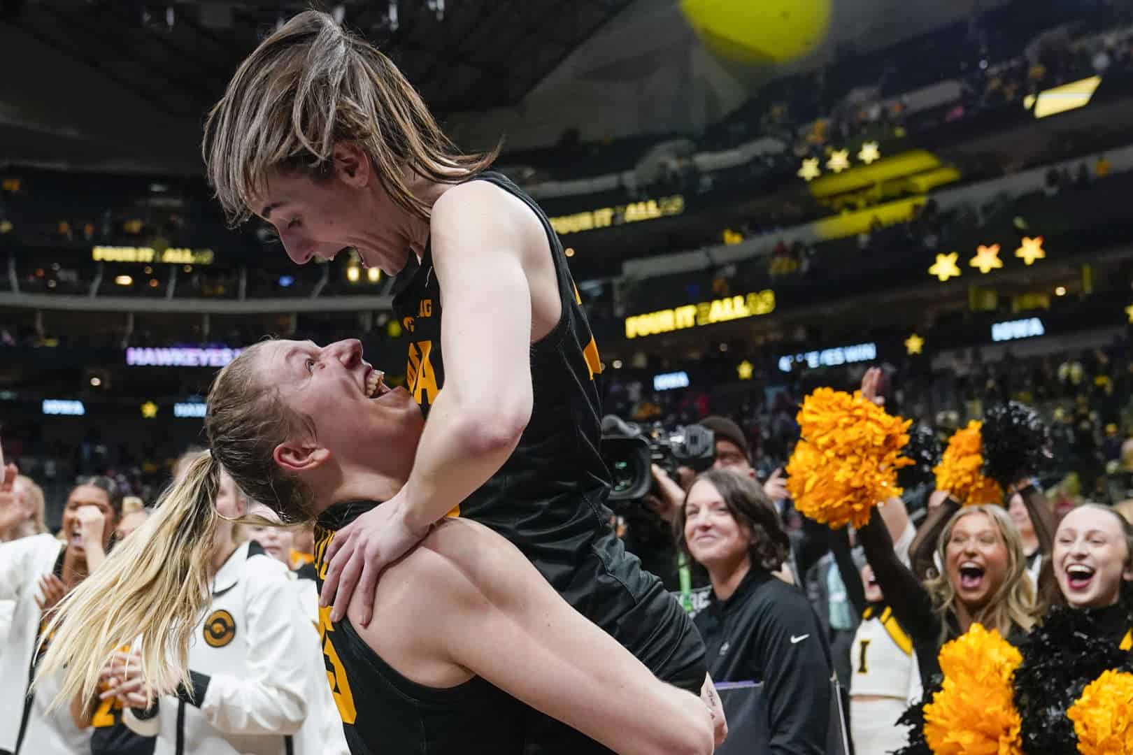 Iowa Hawkeyes celebrating their win